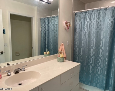 6590 Beach Resort Drive - Photo Thumbnail 9