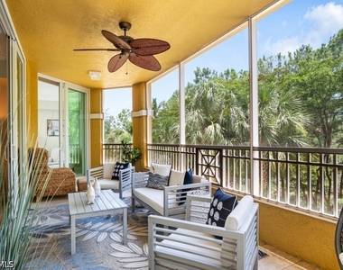 2728 Tiburon Boulevard E - Photo Thumbnail 12