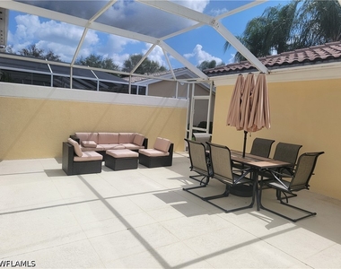 28209 Jeneva Way - Photo Thumbnail 2