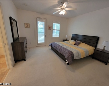 28209 Jeneva Way - Photo Thumbnail 13
