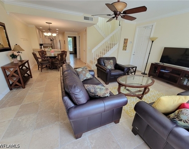 28209 Jeneva Way - Photo Thumbnail 5