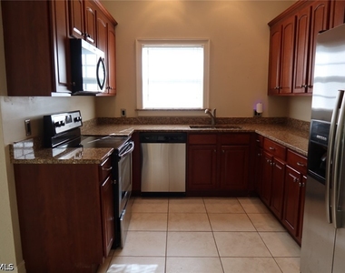 10996 Goodwin Street - Photo Thumbnail 5