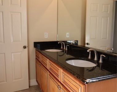 10996 Goodwin Street - Photo Thumbnail 20