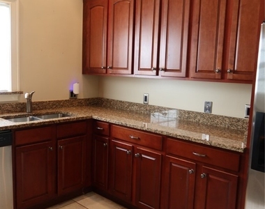 10996 Goodwin Street - Photo Thumbnail 2