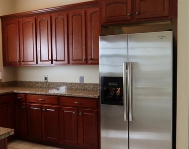 10996 Goodwin Street - Photo Thumbnail 3