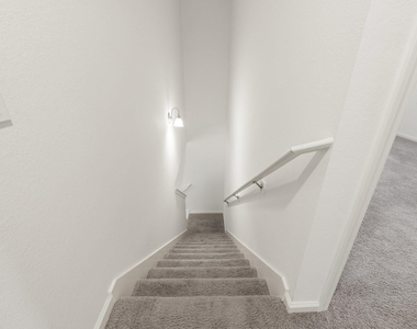 3603 Admiralty Drive - Photo Thumbnail 13