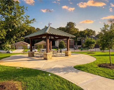 3603 Admiralty Drive - Photo Thumbnail 29