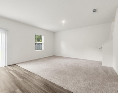 3603 Admiralty Drive - Photo Thumbnail 5