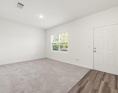 3603 Admiralty Drive - Photo Thumbnail 3