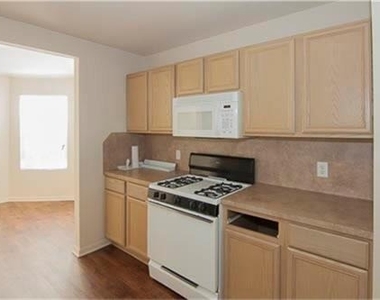 7303 Major Elm Street - Photo Thumbnail 5