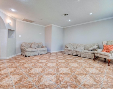 6751 Richwood Road - Photo Thumbnail 16