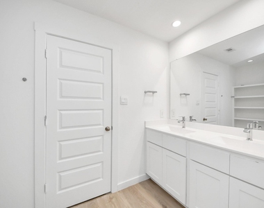 1618 Westway Drive - Photo Thumbnail 33
