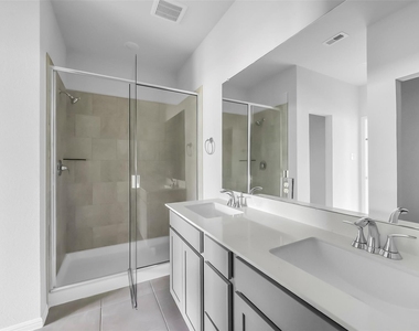 1120 Novelle Bend Drive - Photo Thumbnail 16