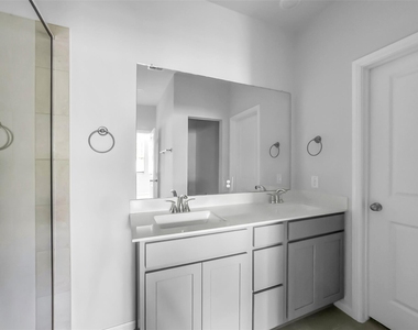 1120 Novelle Bend Drive - Photo Thumbnail 15