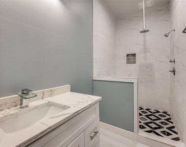 4927 E Ridge Creek Drive - Photo Thumbnail 18