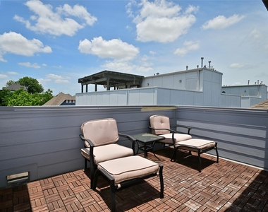1117 W 16th Street - Photo Thumbnail 46