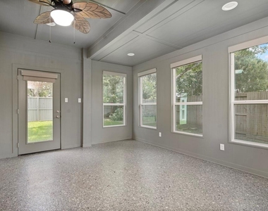 421 Livingstone Lane - Photo Thumbnail 20