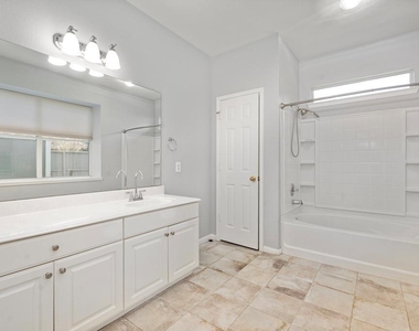 421 Livingstone Lane - Photo Thumbnail 18
