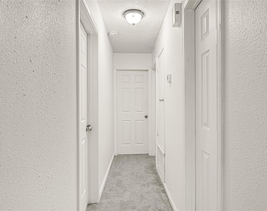 622 N 13th Street - Photo Thumbnail 7