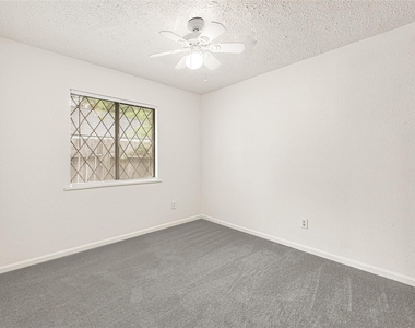622 N 13th Street - Photo Thumbnail 10
