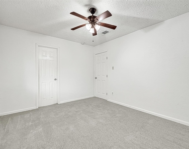 622 N 13th Street - Photo Thumbnail 12