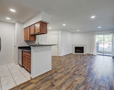 11201 Lynbrook Drive - Photo Thumbnail 2