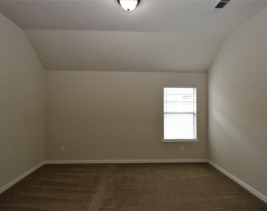 8902 Peach Oak Crossing - Photo Thumbnail 18