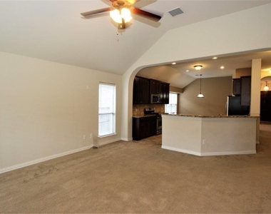 8902 Peach Oak Crossing - Photo Thumbnail 6