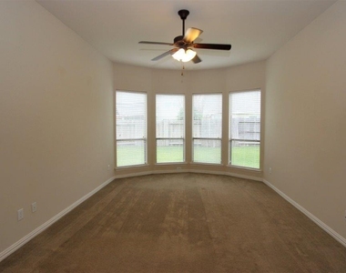 8902 Peach Oak Crossing - Photo Thumbnail 13