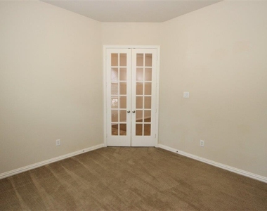 8902 Peach Oak Crossing - Photo Thumbnail 2