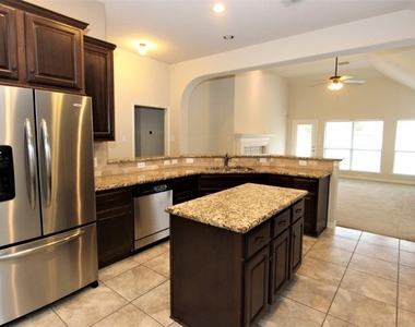 8902 Peach Oak Crossing - Photo Thumbnail 10