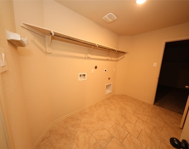 23210 Royal Tiger Road - Photo Thumbnail 10