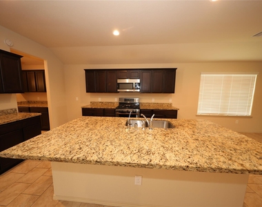 23210 Royal Tiger Road - Photo Thumbnail 4