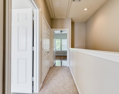 513 Leverkuhn Street - Photo Thumbnail 21