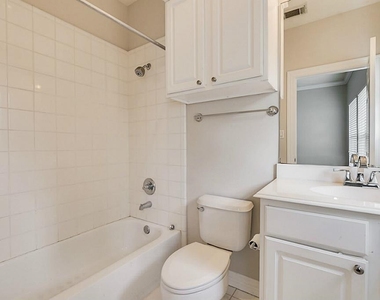 513 Leverkuhn Street - Photo Thumbnail 20