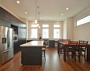 2713 Clay Street - Photo Thumbnail 6