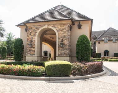 3039 Bonnebridge Way Boulevard - Photo Thumbnail 40