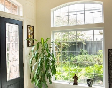 3039 Bonnebridge Way Boulevard - Photo Thumbnail 6