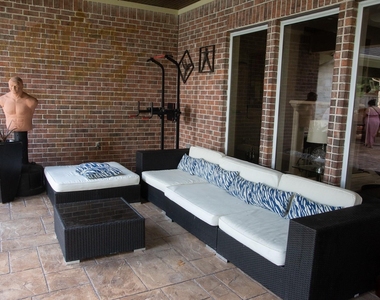 3039 Bonnebridge Way Boulevard - Photo Thumbnail 31