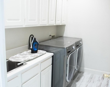 3039 Bonnebridge Way Boulevard - Photo Thumbnail 30