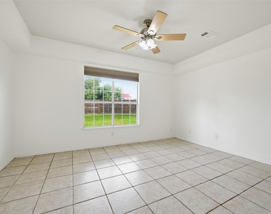 18010 Quiet Stream Court - Photo Thumbnail 18