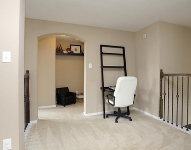 6314 Tolstin Lakes Lane - Photo Thumbnail 20