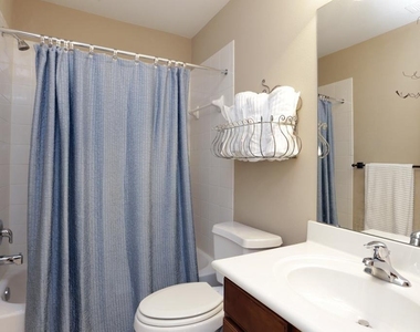 6314 Tolstin Lakes Lane - Photo Thumbnail 25