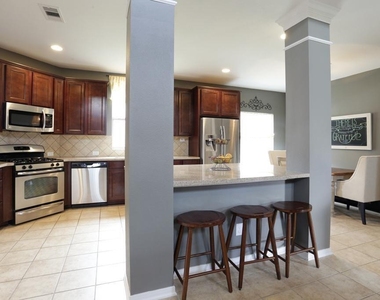 6314 Tolstin Lakes Lane - Photo Thumbnail 11
