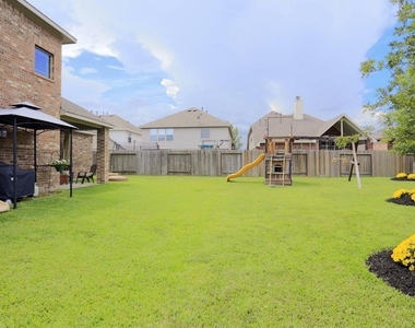 6314 Tolstin Lakes Lane - Photo Thumbnail 29
