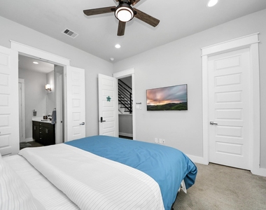 2116 Naomi Street - Photo Thumbnail 19