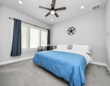 2116 Naomi Street - Photo Thumbnail 21