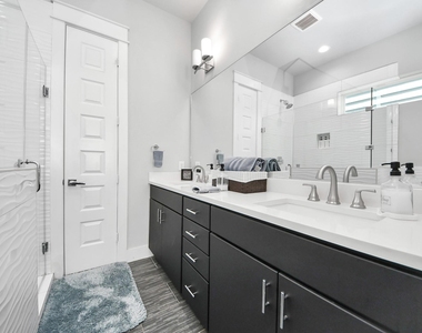 2116 Naomi Street - Photo Thumbnail 31