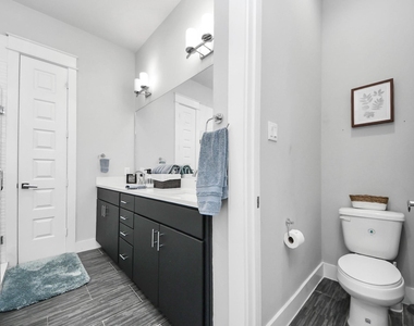 2116 Naomi Street - Photo Thumbnail 27