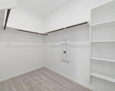 830 Heaven Drive - Photo Thumbnail 18